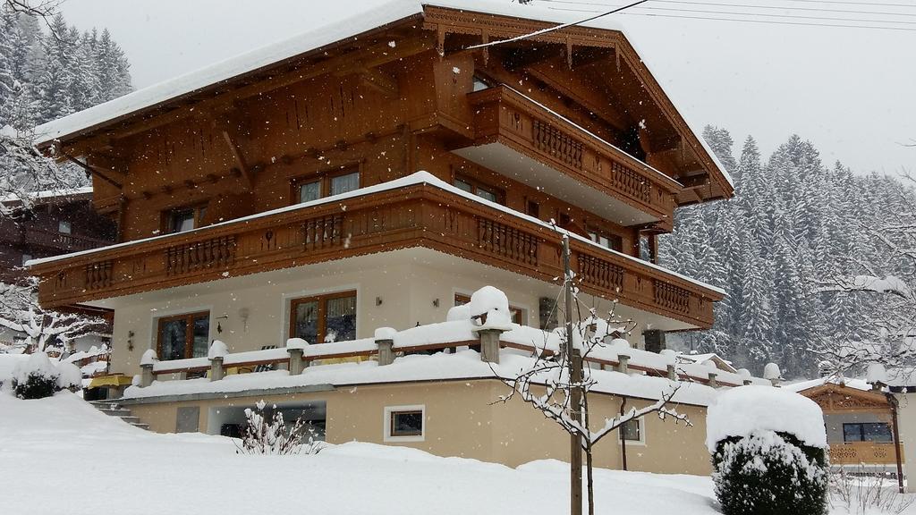Haus Binder Hotel Ried im Zillertal Buitenkant foto